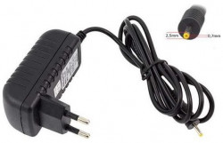 Блок питания 9V - 2A. (Разъем 2.5 - 0.7)